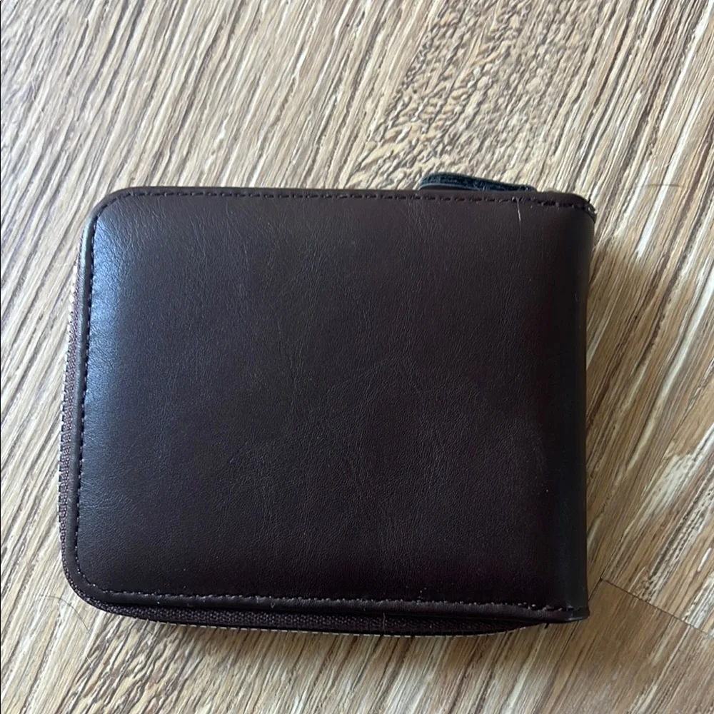 Men's Brown CarrKen Leather Style Wallet